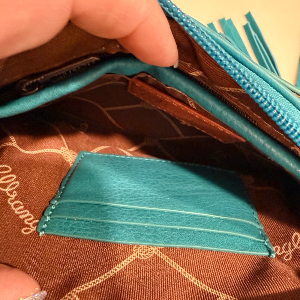 Wrangler Teal Fringe Crossbody/Wristlet Bag - Picture 8 of 10